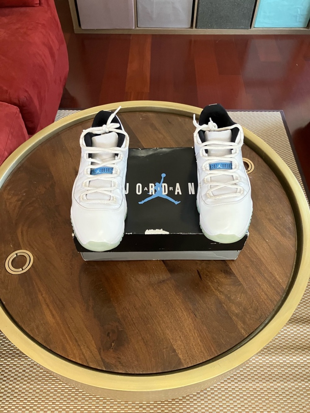 Nike Air Jordan 11 Retro Low Legend Blue White Blue AV2187-117 Men's Size 10.5